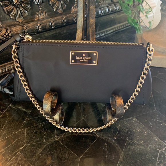 Kate Spade Versatile Crossbody - Picture 3 of 11